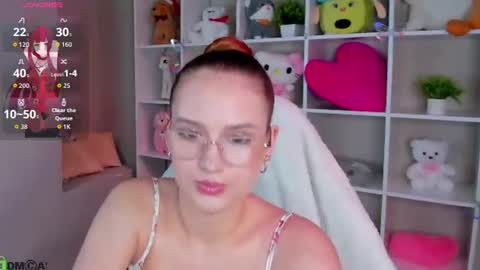 Snapshot of miaa_hill chatting on 11, 6, 2026 Mia online show from 11, 6, 2026