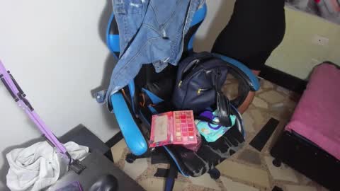       online show from 31, 10, 2025