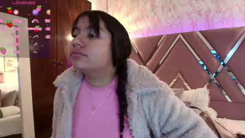 Snapshot of miaa_smiith1 chatting on 5, 2, 2025 miaa_smiith1 online show from 5, 2, 2025