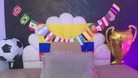 Snapshot of miaabrown__ chatting on 3, 7, 2026 Mia online show from 3, 7, 2026