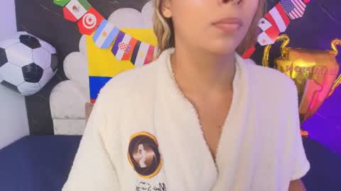 Snapshot of miaabrown__ chatting on 16, 7, 2026 Mia online show from 16, 7, 2026