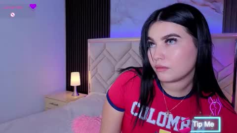 Miaa Farrel online show from 8, 3, 2026