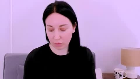 Snapshot of miaalluring chatting on 17, 4, 2026 Mia online show from 17, 4, 2026