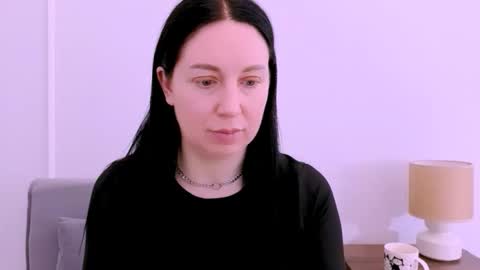 Snapshot of miaalluring chatting on 21, 4, 2026 Mia online show from 21, 4, 2026