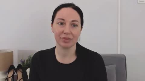 Snapshot of miaalluring chatting on 22, 5, 2026 Mia online show from 22, 5, 2026