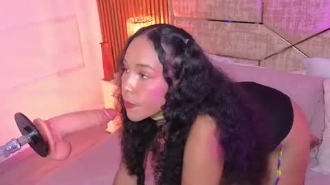 Snapshot of miablackrose chatting on 28, 7, 2026 miablackrose online show from 28, 7, 2026