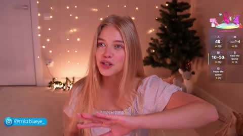 miablueye online show from 14, 12, 2025