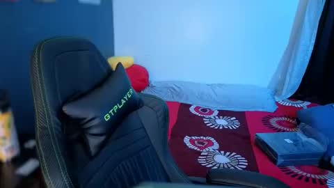 Mia online show from 13, 4, 2026