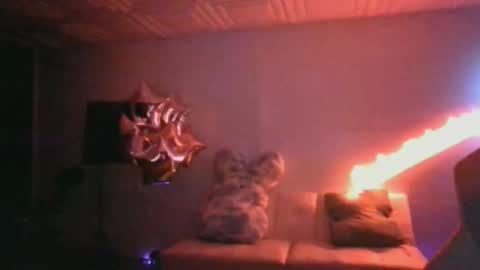 miaellababy online show from 8, 4, 2026