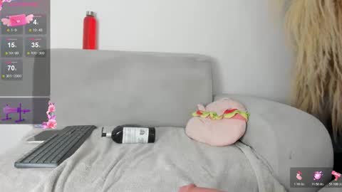 Miafisher online show from 19, 12, 2025