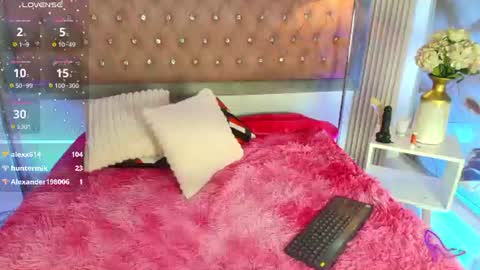 Snapshot of miaginger_ chatting on 29, 6, 2026 Mia online show from 29, 6, 2026