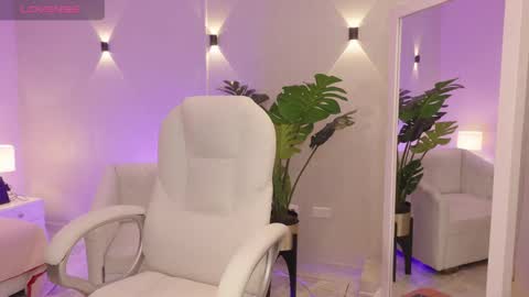 Mia Gomez online show from 21, 10, 2025