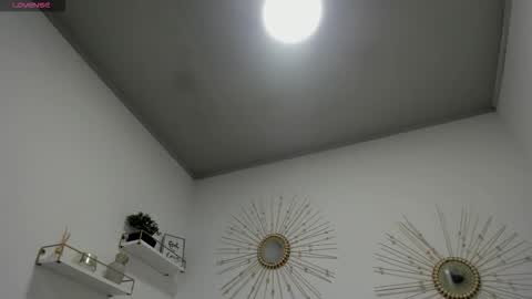 Snapshot of miah_bigboobs chatting on 18, 9, 2025 Miah Collins online show from 18, 9, 2025