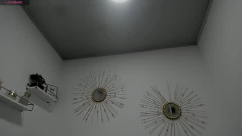 Snapshot of miah_bigboobs chatting on 22, 10, 2025 Miah Collins online show from 22, 10, 2025