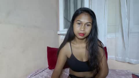 Snapshot of miah_land chatting on 17, 2, 2025 miah_land online show from 17, 2, 2025