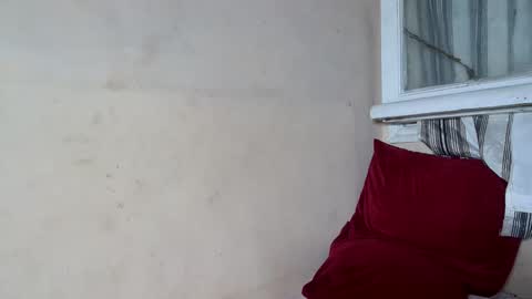 Snapshot of miah_land chatting on 17, 2, 2025 miah_land online show from 17, 2, 2025