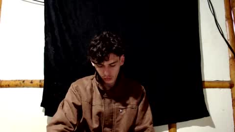 Mia  Sam online show from 23, 11, 2025