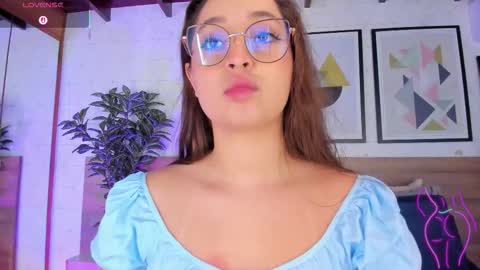 Snapshot of miakay1 chatting on 9, 1, 2026 Mia online show from 9, 1, 2026