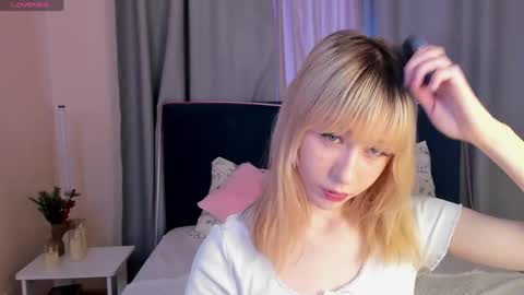 Snapshot of miakimiko chatting on 20, 4, 2026 miakimiko online show from 20, 4, 2026