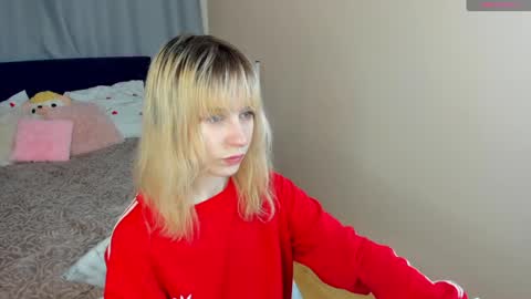 Snapshot of miakimiko chatting on 10, 5, 2026 miakimiko online show from 10, 5, 2026
