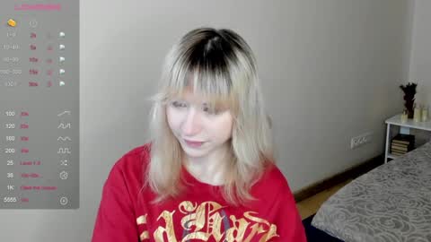 Snapshot of miakimiko chatting on 20, 5, 2026 miakimiko online show from 20, 5, 2026