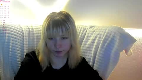 Snapshot of miakimiko chatting on 9, 6, 2026 miakimiko online show from 9, 6, 2026