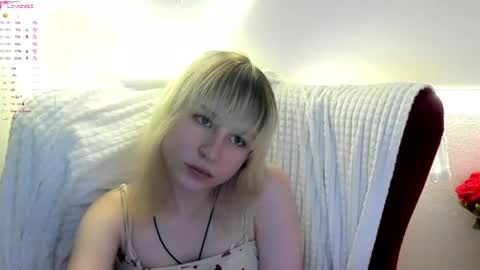 Snapshot of miakimiko chatting on 14, 6, 2026 miakimiko online show from 14, 6, 2026