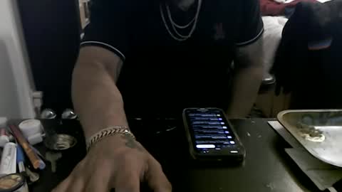 Mark online show from 18, 11, 2025