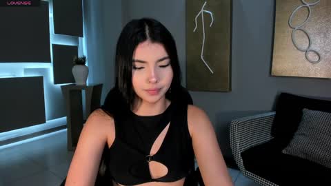 Call me Mia  online show from 12, 4, 2026