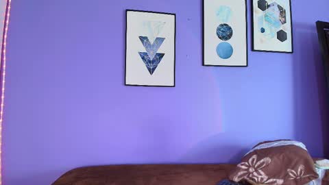 Mia online show from 22, 2, 2025