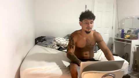 miamiclos1 online show from 27, 2, 2026