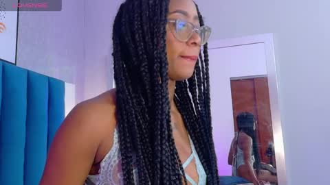 Snapshot of miamidnight1 chatting on 24, 4, 2026 Mia online show from 24, 4, 2026