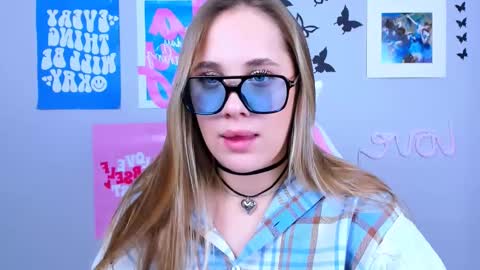 Snapshot of miamilas chatting on 19, 12, 2024 miamilas online show from 19, 12, 2024