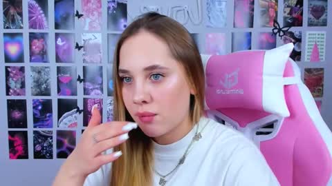 Snapshot of miamilas chatting on 7, 2, 2025 miamilas online show from 7, 2, 2025