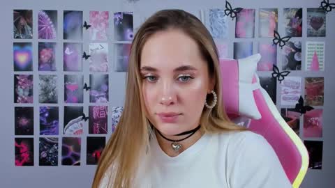 Snapshot of miamilas chatting on 19, 2, 2025 miamilas online show from 19, 2, 2025