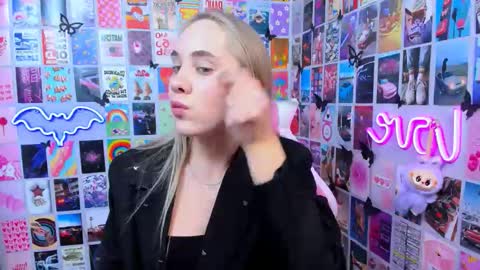 Snapshot of miamilas chatting on 22, 12, 2025 miamilas online show from 22, 12, 2025