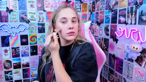 Snapshot of miamilas chatting on 7, 1, 2026 miamilas online show from 7, 1, 2026