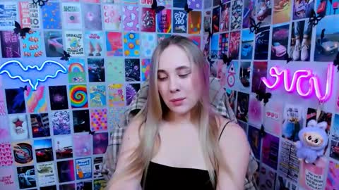 Snapshot of miamilas chatting on 25, 2, 2026 miamilas online show from 25, 2, 2026