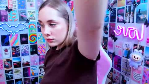 Snapshot of miamilas chatting on 20, 3, 2026 miamilas online show from 20, 3, 2026