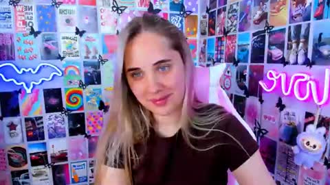 Snapshot of miamilas chatting on 12, 6, 2026 miamilas online show from 12, 6, 2026