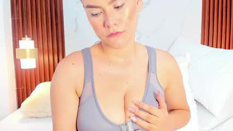 Snapshot of miamiller69 chatting on 3, 6, 2026 Mia online show from 3, 6, 2026