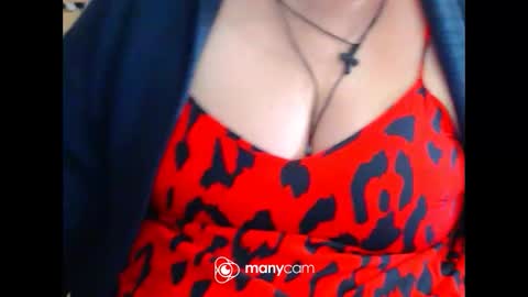Snapshot of miamimistress chatting on 17, 1, 2026 maya online show from 17, 1, 2026