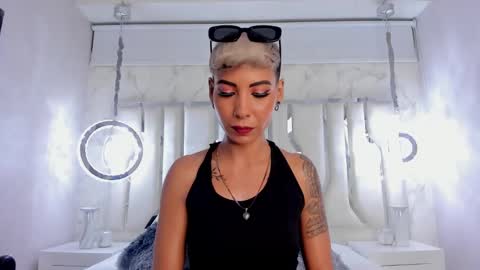 Mia Morgann online show from 8, 3, 2025