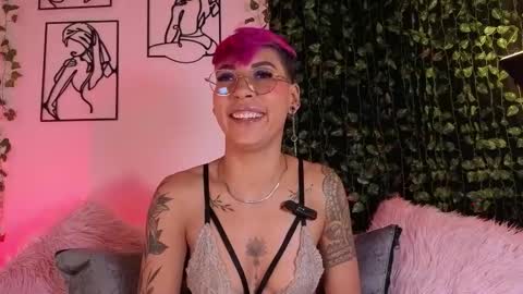 Mia Morgann online show from 25, 10, 2025