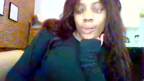 MiaMuffn online show from 18, 9, 2025