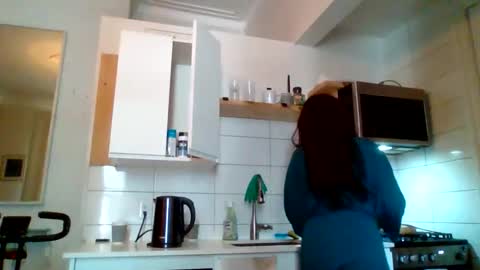 MiaMuffn online show from 22, 4, 2026