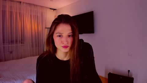 Mia online show from 16, 4, 2026