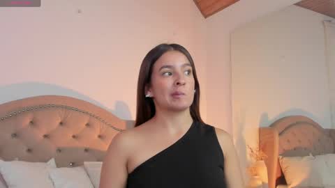 Snapshot of miarizzi chatting on 1, 4, 2026 miarizzi online show from 1, 4, 2026