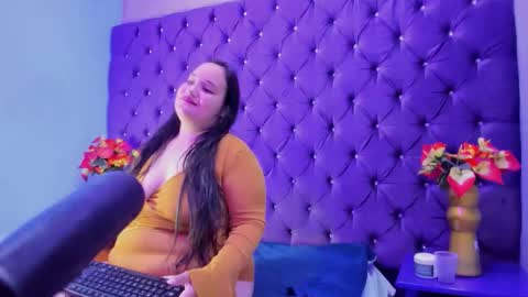 Snapshot of miarous69 chatting on 31, 1, 2026 MiaRouse online show from 31, 1, 2026