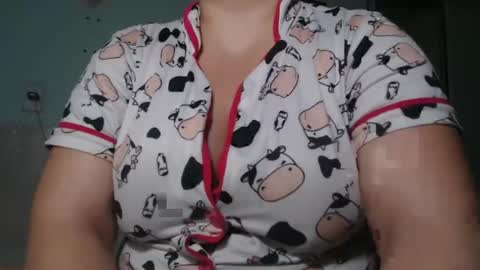 Snapshot of miasp chatting on 22, 1, 2025 MiaSP online show from 22, 1, 2025